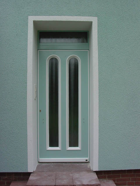 013